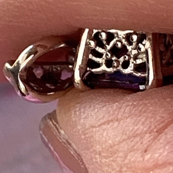 Vintage Sterling Silver Amethyst Pendant - Picture 6 of 6